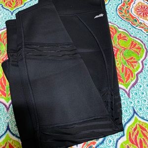 Bundle of 4 pairs leggings ladies large 12/14